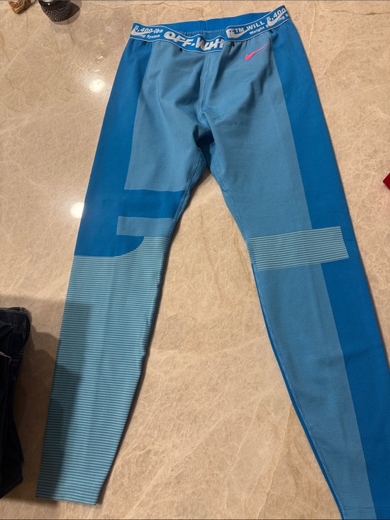 Off-White Pants - Off-White Blue Colorblock Athletic Leggings with Pink Accent